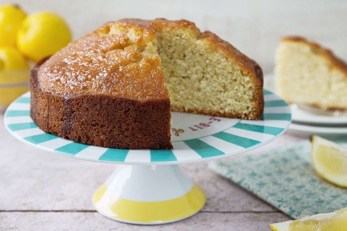 Mothers Day Lemon Cake