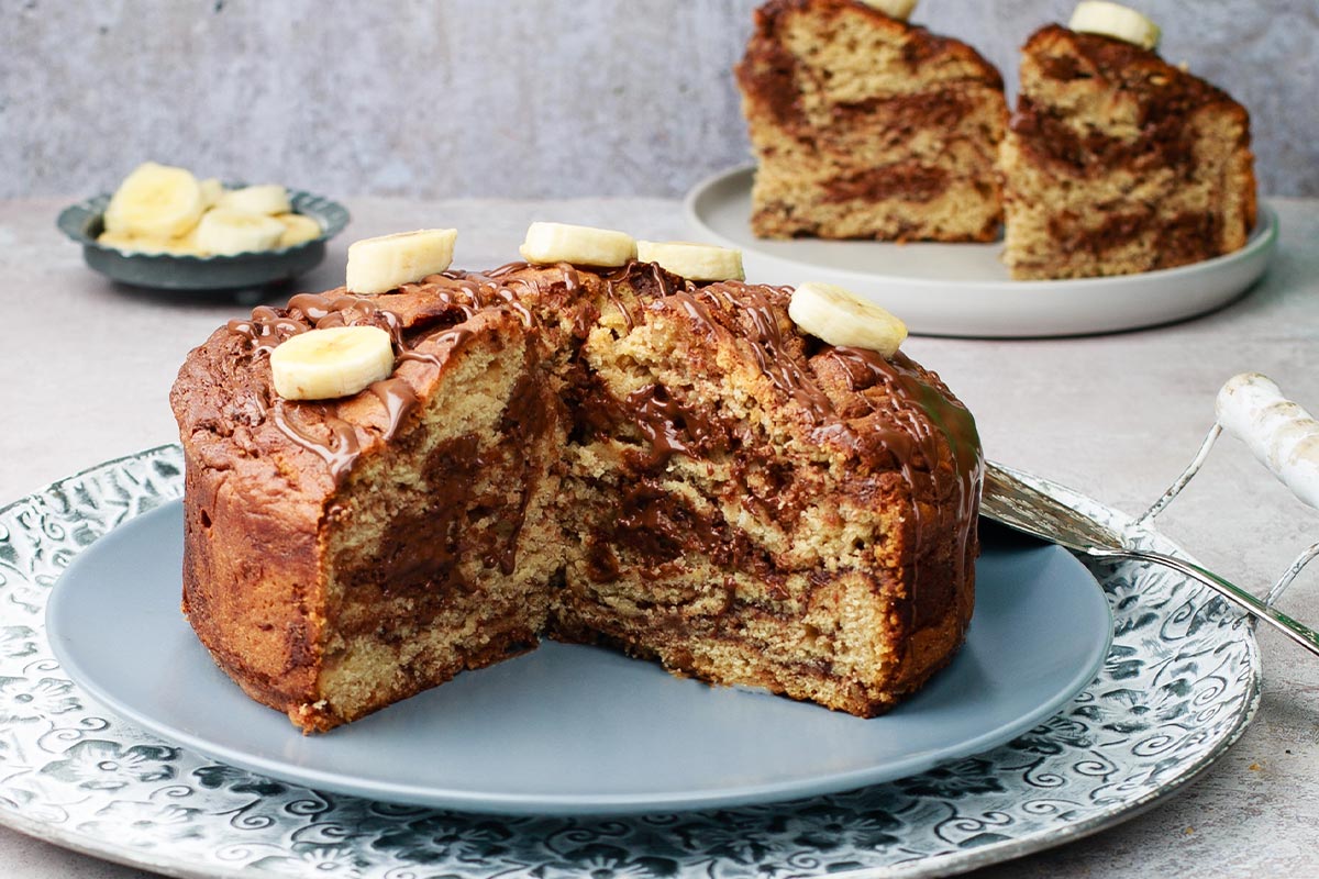 Chocolate Banana Swirl Cake