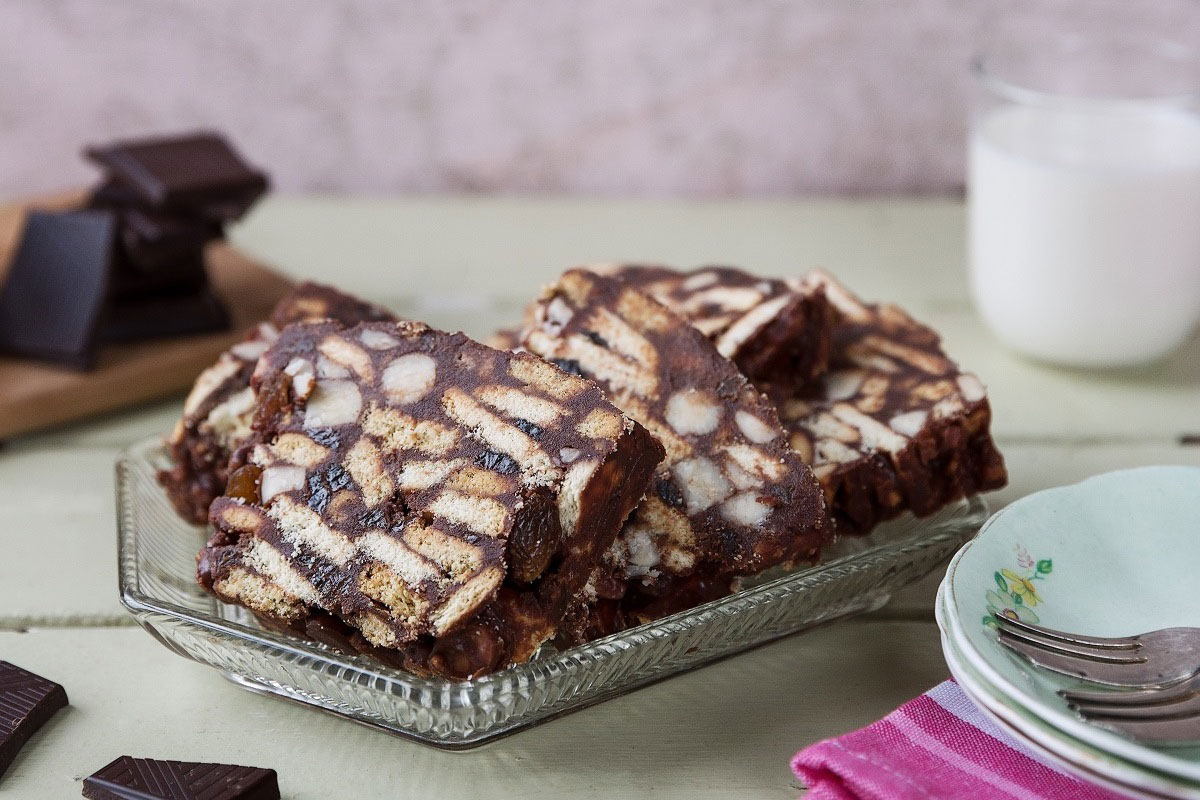 Chocolate Biscut-Tiffin Cake