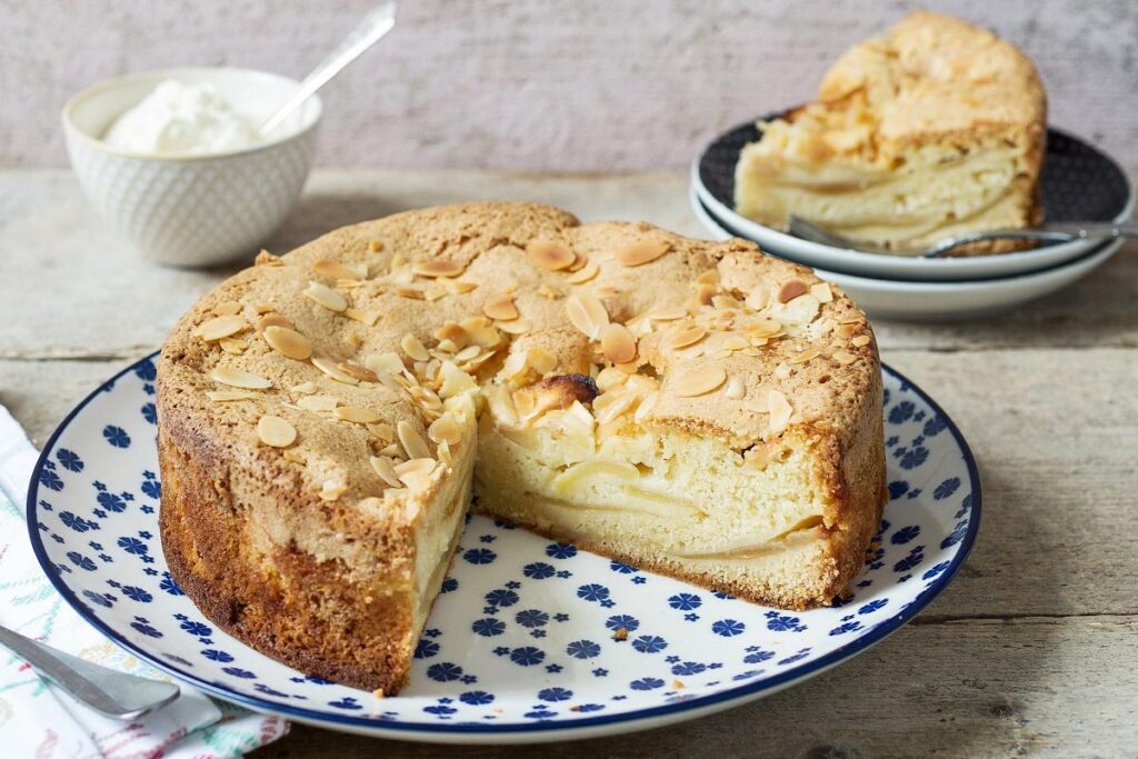 Deep Apple Cake