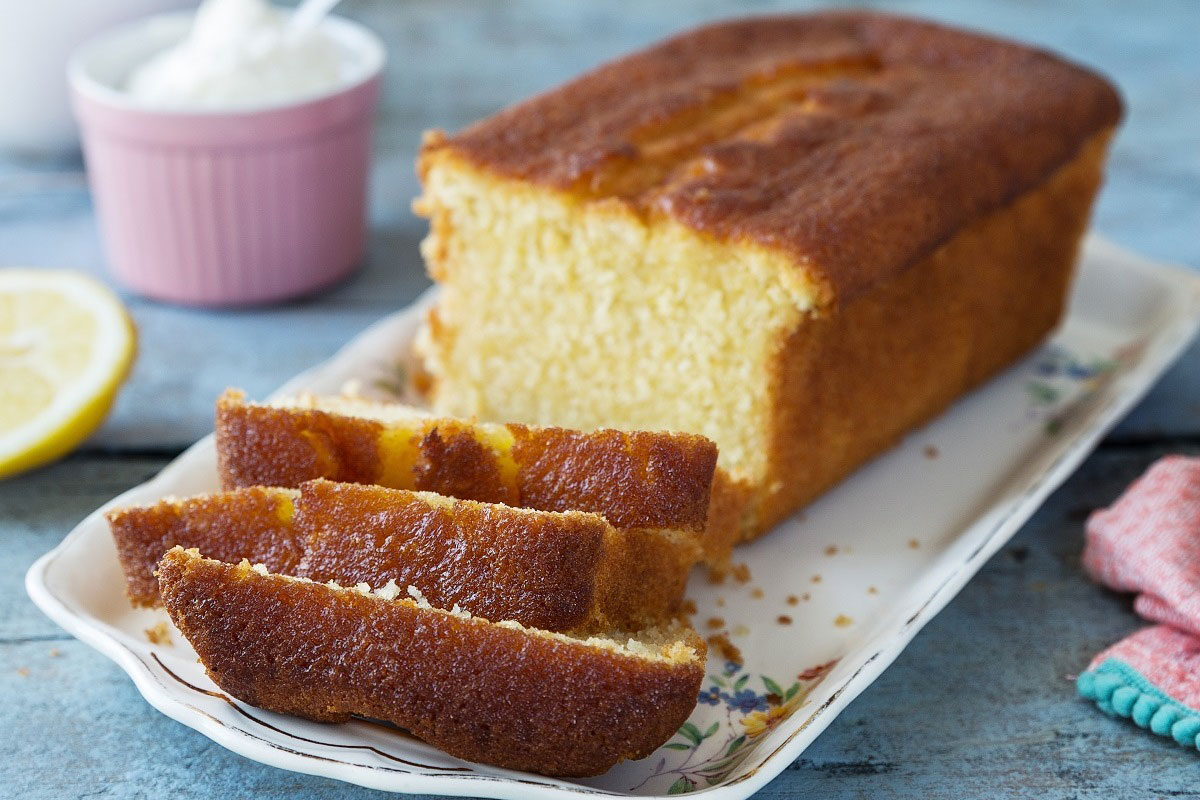 Lemon Drizzle Cake