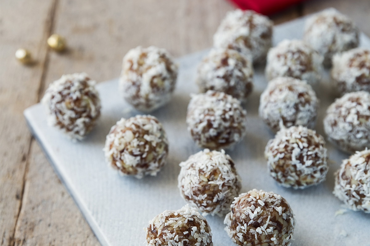 Coconut and Almond Butter Bites
