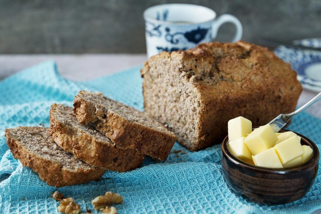 Banana and Walnut Wholemeal Loaf