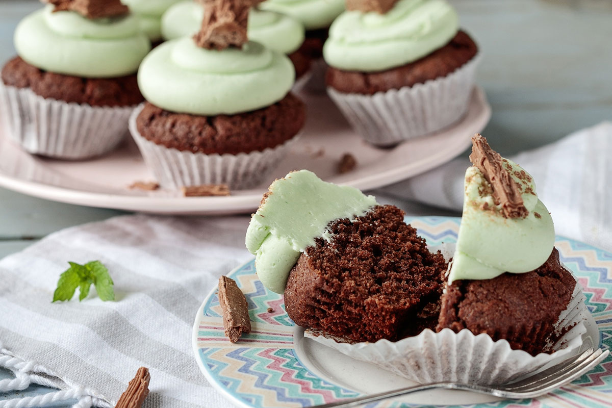 Mint Chocolate Cupcakes with Mint Chocolate Butter Icing