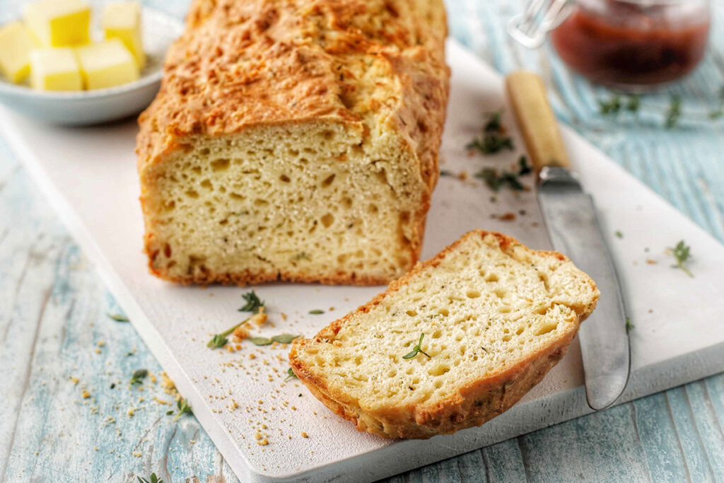 Cheddar Thyme Bread