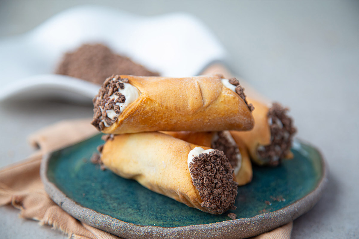 Air Fryer Cannoli