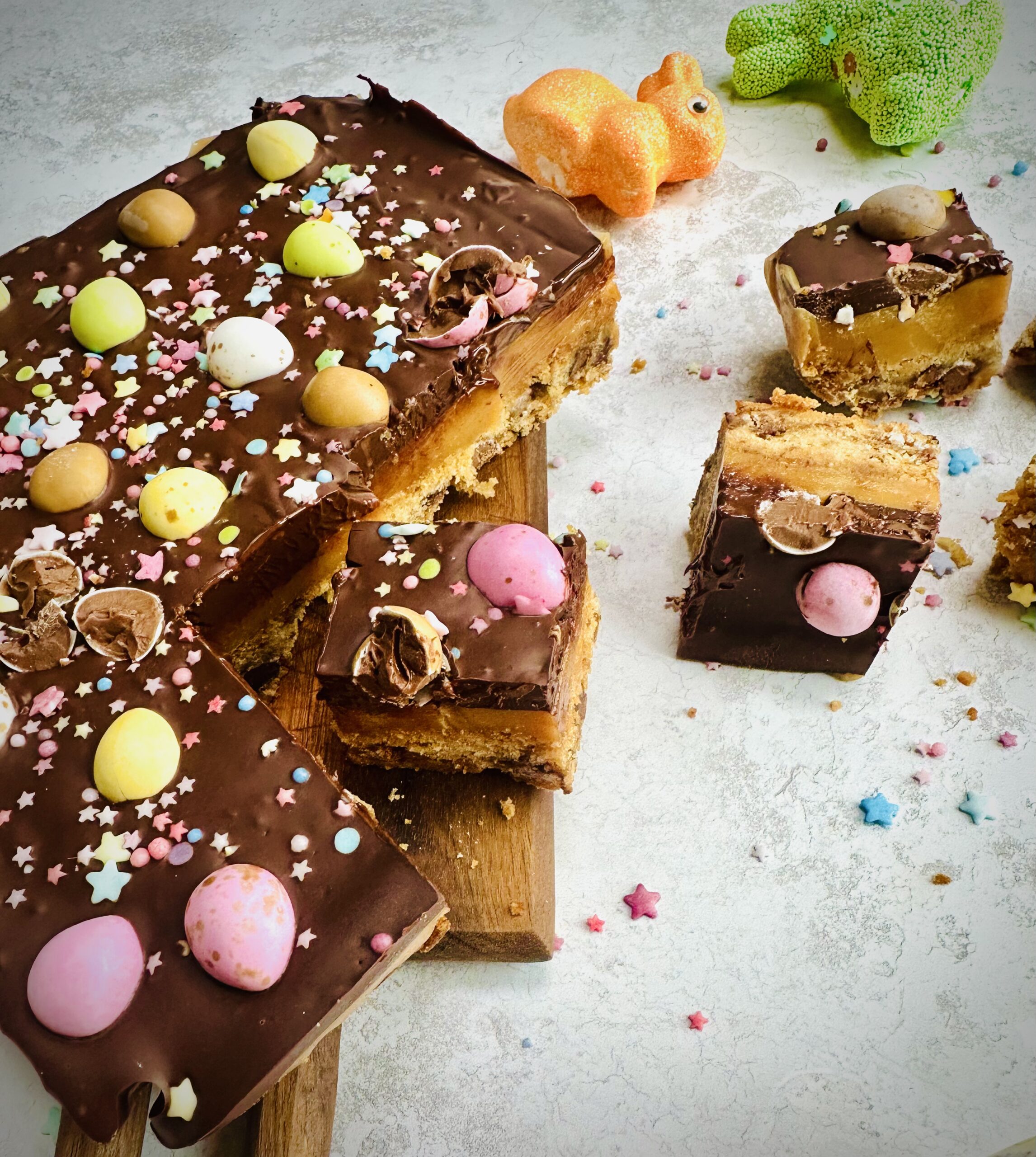 IMG_0906 Odlums Easter Millionaire’s Caramel Squares with Poppets Milk Chocolate Eggs